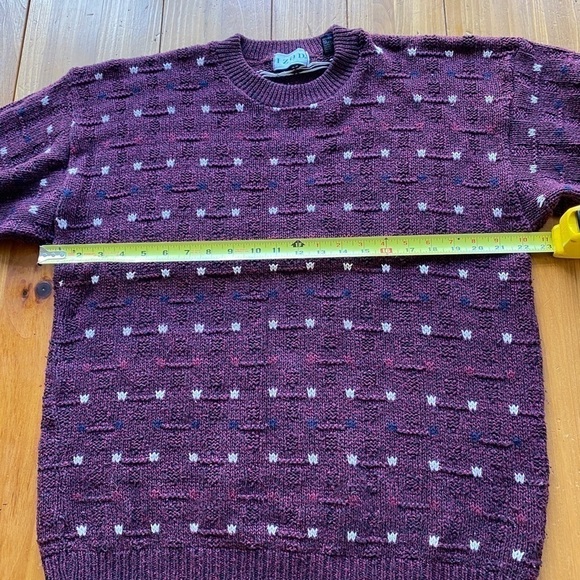 Vintage IZOD 3D Knit Sweater Men's Size Large Crew Neck Pullover Casual Burgundy - Picture 8 of 10